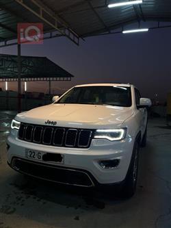 جیپ گراند شیرۆکی